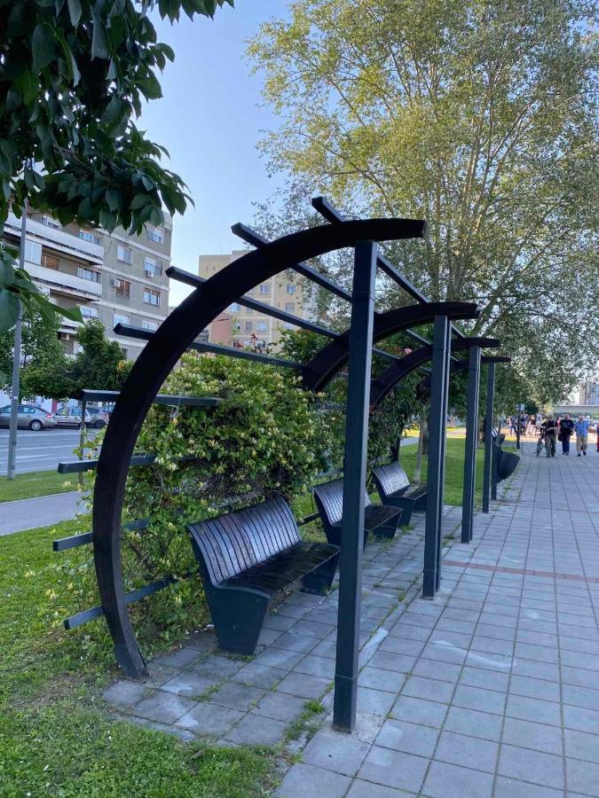Duga Apartments Novi Sad Bagian luar foto