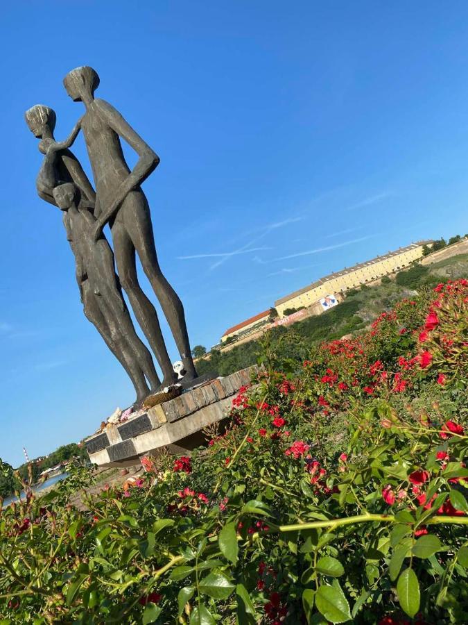 Duga Apartments Novi Sad Bagian luar foto